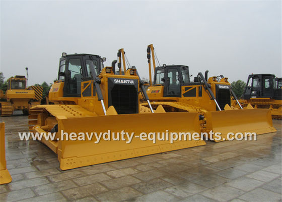 ประเทศจีน Shantui 520hp standard bulldozer with 67.5t operating weight and 18.5cbm dozing capacity ผู้ผลิต